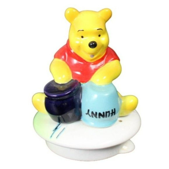 Rhapsody in Pooh Teapot designed by Paul Cardew - Picture 7 of 9